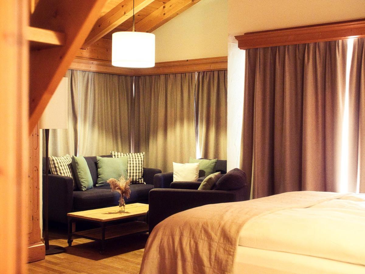 Boutique Hotel La Cabane Bettmeralp Room photo