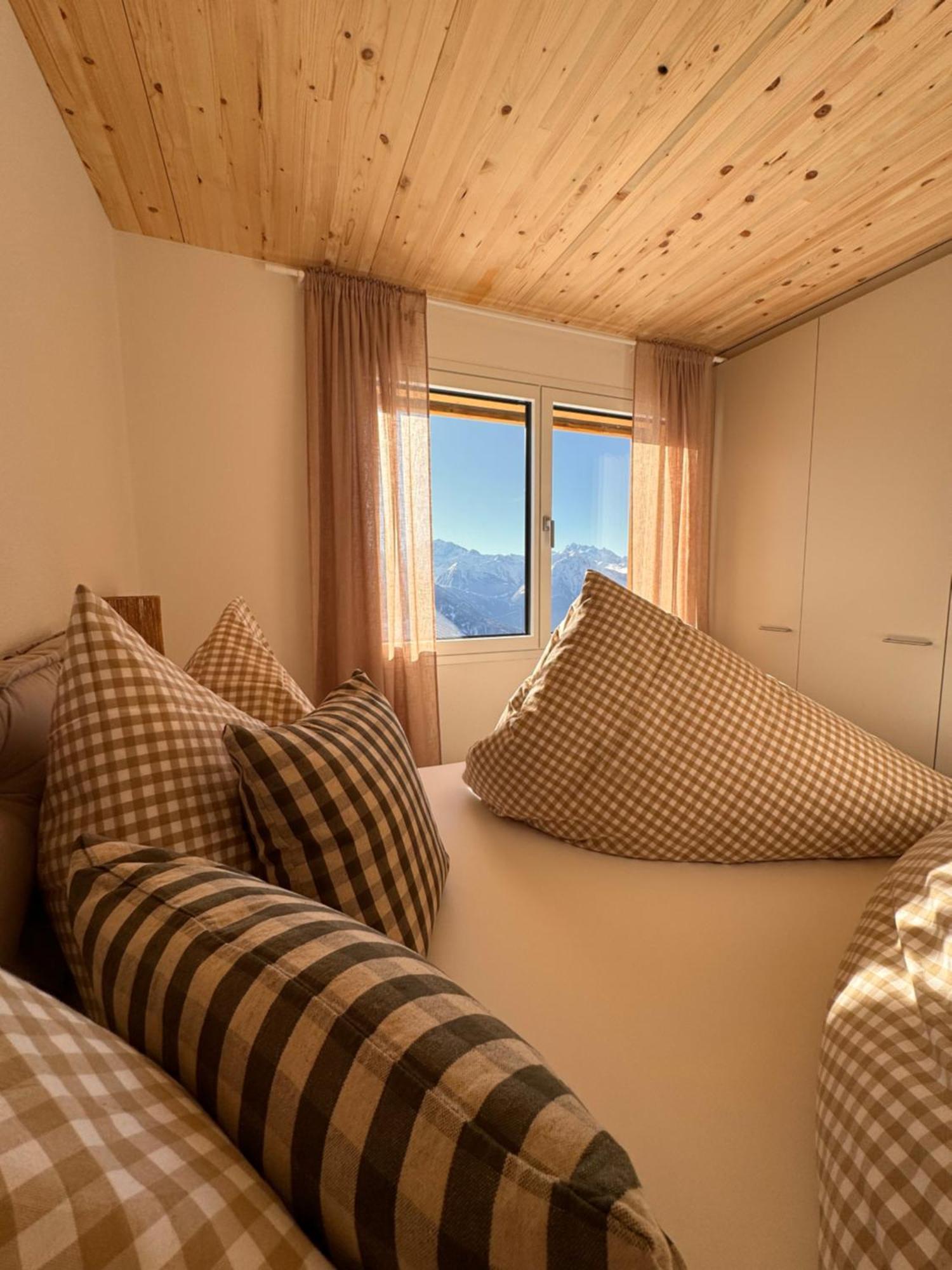 Boutique Hotel La Cabane Bettmeralp Room photo
